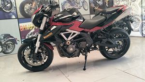 Motocyclette à essence d'occasion Benelli Huanglong, quatre cylindres, refroidie par eau, 600 cm³ - Product Image 4