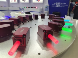 Integrated High-power Uniform Line <b>Lasers</b> up to 1000mw 405nm 850nm Life Sciences Adjustable and Fixed CW Analog Modulation - Product Image 4
