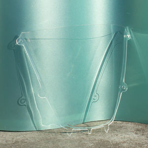 Pare-brise de moto TECO en polycarbonate acrylique transparent neuf, épaisseur 3,0 mm, avec garantie d'un an pour Yamaha R9 2025 - Product Image 2