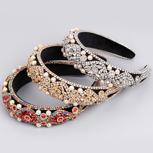 Hua Liyu Bandeau en velours avec strass et perles pour femme, style baroque, accessoire pour cheveux, argent, or, rouge, vert HH0176 - Product Image 2