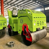 Compacte, vibrante, à double tambour en acier, avec transmission hydraulique ME150, fréquence de vibration 75Hz, pour le compactage de l'asphalte et du sol