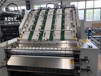 Machine de plastification semi-automatique feuille à feuille pour carton ondulé – Machines de plastification automatique pour carton cannelé
