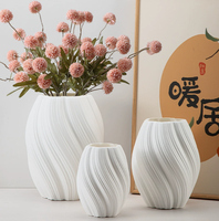 Vase de table rotatif Yicai, grande vague, en plastique écologique et durable, design moderne, vente en gros, dropshipping