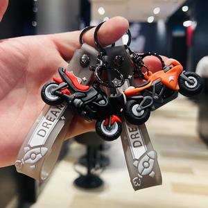Llavero de PVC de Alta Calidad con Diseño 3D Personalizado de Motocicleta de Carreras, Goma Suave, Aleación, Serigrafía, Moderno - Product Image 3