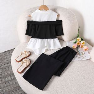 Conjunto de 2 Piezas para Niñas Grandes con Diseño de Capas y Volantes, Top con Hombros Descubiertos y Pantalones Anchos para Uso Diario, Casual o de Fiesta - Product Image 2