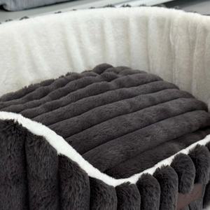 Lit pour chien et <span class=keywords><strong>chat</strong></span> ultra doux et confortable, personnalisé, à rayures colorées, en gros - Product Image 5