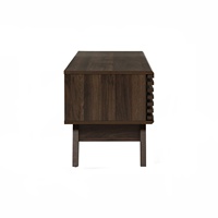 Nuhoom - Mueble de TV Moderno y Clásico con Patas de Metal Resistentes y Tablero Laminado, Artesanía Malasia, Mueble de Salón Independiente