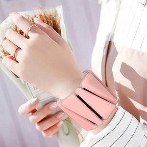Brazalete Triangular Monocromático con Velcro 2026 para Entrenamiento de Fuerza en Brazos y Muñecas, Peso Ajustable, Talla Universal - Product Image 2