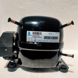 คอมเพรสเซอร์เครื่องปรับอากาศ Tecumseh รุ่น THB4419YFZ ใช้สารทำความเย็น R134a แรงดันไฟฟ้า 115V อะไหล่สำหรับเครื่องทำความเย็นเชิงพาณิชย์ - Product Image 1