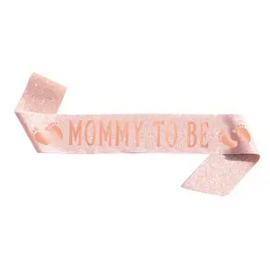 Sash Mom To Be Rose Satin Sash Dekorasi Baby Shower Pengungkap Gender Selamat Datang Selempang Bayi dengan Huruf Glitter Emas