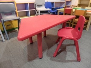 Table d'étude scolaire carrée moderne et colorée pour enfants, hauteur réglable, mobilier pour crèche et maternelle - Product Image 6