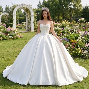 Vestido de novia de lujo Wx361 en color marfil, estilo princesa, con escote corazón, de satén suave, con cola larga tipo catedral para mujer, Jancember - Product Image 1