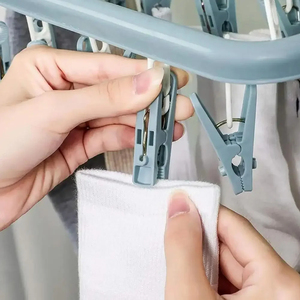Gancio per stendibiancheria da 32 fermaglio a prova di vento stendino pieghevole in plastica per uso domestico <span class=keywords><strong>appendiabiti</strong></span> - Product Image 4