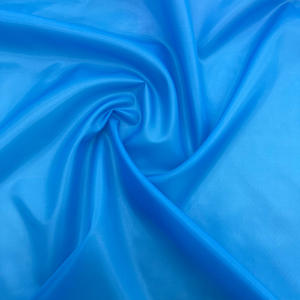 Tissu <span class=keywords><strong>de</strong></span> satin <span class=keywords><strong>de</strong></span> <span class=keywords><strong>soie</strong></span> multicolore, tissu <span class=keywords><strong>de</strong></span> satin brillant en polyester, rouleau <span class=keywords><strong>de</strong></span> tissu pour abaya en polyester - Product Image 5