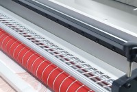 Machine de découpe de film bulle, vinyle, film aluminium et film DTF en rouleau pour feuilles, prix de gros, à vendre