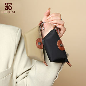 Mini Sac Cabas Unisexe Imperméable en Nylon Antivol, <span class=keywords><strong>Porte</strong></span>-<span class=keywords><strong>Monnaie</strong></span>, Sac à Main Femme <span class=keywords><strong>de</strong></span> Haute Qualité, Sac à Main Dame Tendance et Durable en Gros - Product Image 1