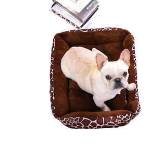 Universal Large <b>Small</b> <b>Dog</b> Teddy Pet <b>Bed</b> Four Seasons Cat House Winter <b>Dog</b> Mat Sleeping Mat Winter Pet Supplies - Product Image 2