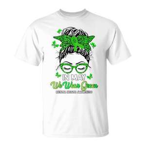 En mayo usamos camisetas verdes con diseño de moño despeinado para concienciación sobre la salud mental para mujeres - Product Image 1