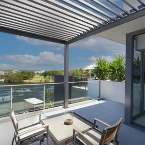 Pergola <span class=keywords><strong>avec</strong></span> <span class=keywords><strong>volet</strong></span> <span class=keywords><strong>roulant</strong></span>, ouverture et fermeture électriques <span class=keywords><strong>en</strong></span> un clic et sauvegarde manuelle, équilibre entre l'ombrage et la ventilation - Product Image 2