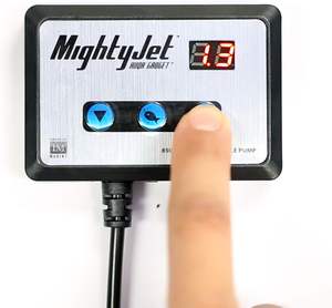 Innovatieve Marine Mighty Jet DC accu-aangedreven aquariumpomp met AIO-besturing (middelgroot 538 GPH) - Product Image 6