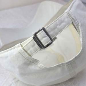 หมวกเบสบอลแบบนิ่มสีอ่อนปักลายตัวอักษรแบบสามมิติรุ่นใหม่ปี 2025 เป็นหมวกเบสบอลอเนกประสงค์และลำลอง - Product Image 6