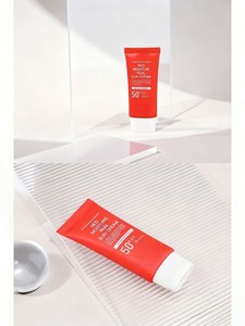 Mediccube <span class=keywords><strong>Crema</strong></span> <span class=keywords><strong>Solare</strong></span> Rossa <span class=keywords><strong>Idratante</strong></span> di Alta Qualità Nuova Versione <span class=keywords><strong>Protezione</strong></span> UV per Esterni Rinfrescante Non Appiccicosa Lenitiva - Product Image 3