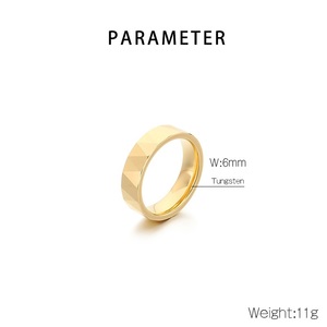 Juego de Anillos de Pareja con Corte en V Personalizado, Carburo de Tungsteno Premium, Anillos a Juego para Él y para Ella, Alto Pulido y Chapado al Vacío - Product Image 5