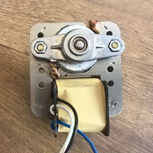 Nuevo Motor de Ventilador Evaporador Eléctrico para Repuestos Domésticos, Eje de Salida con Cable de Cobre, 220-240V - Product Image 4