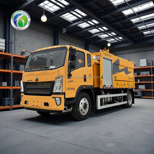 Camión de Limpieza de Alcantarillado Personalizado con Motor 4*2, 10cbm, Euro 5, Bomba de Alta Presión, Camión de Succión de Aguas Residuales - Product Image 1