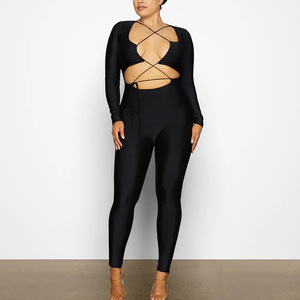 Combinaison sexy dos nu à manches longues pour femmes, taille haute, couleur unie, extensible, tenue de club, rouge rose FD9702 - Product Image 4