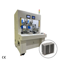 Machine d'assemblage automatique de chambres à vapeur pour ligne de production de dissipateurs thermiques