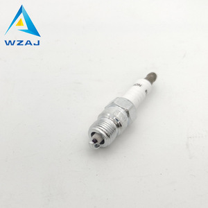 Bujía WZAJ BL15YC para motor de gasolina Chevrolet 305 y 350 - Product Image 5