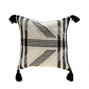 Funda de cojín Bohemia moderna, superventas, almohada decorativa tejida a mano única, diseño personalizado, patrón Vintage de ITHL - Product Image 1