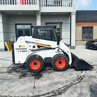 Chargeuse compacte sur chenilles S16 S70 S130 économique, capacité nominale de 2 tonnes, personnalisable, pour travaux en cour, modèle 2023