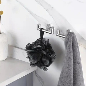 Gancho Doble para Bata Saint Ruijia, Acero Inoxidable 304 Cepillado, Montaje en Pared sin Perforaciones - Product Image 4