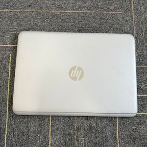 Usado para H-P EliteBook 1040 G3 14" HD/FHD/QHD i5 6.ª generación 8GB RAM 256GB SSD Portátil empresarial ultradelgado - Product Image 3