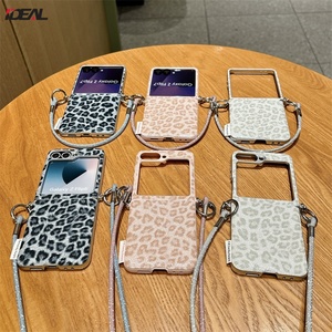 <span class=keywords><strong>เคส</strong></span>โทรศัพท์ลายเสือดาวแฟชั่น IDEAL Factory พร้อมสายคล้องมือและกันกระแทก สำหรับ Samsung Galaxy Z Flip5 6 7 Zflip7FE - Product Image 5