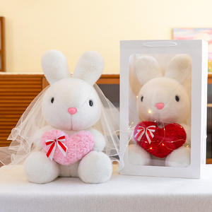 Oreiller de couple lapin en peluche super douce Xiwa, en coton PP lavé, avec <span class=keywords><strong>voile</strong></span> cœur, pour mariage haut de gamme, cadeau de Saint-Valentin - Product Image 3