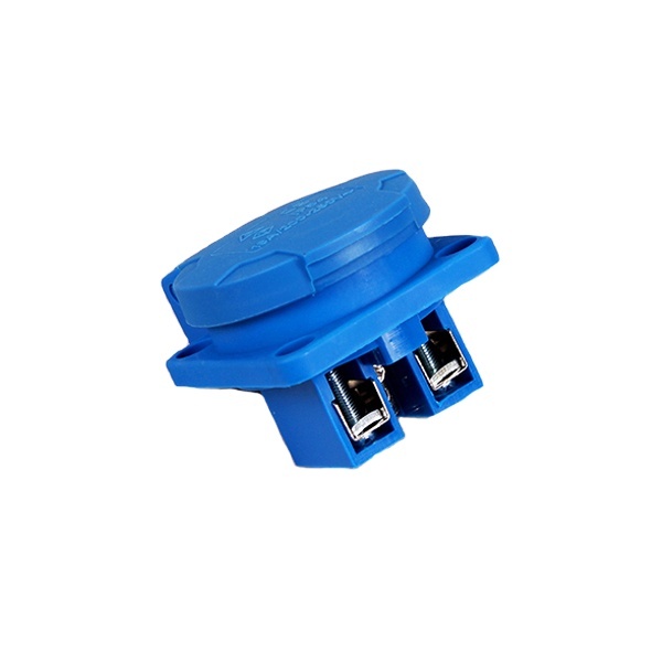 3 Pin 16 Amp 220 Volt Industrial Schuko Plug and Socket