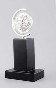 23CM クラシックレプリカ銀メッキ高級トニー賞トロフィー舞台用金属合金木製台座ミュージカルシアター - Product Image 4