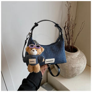 <span class=keywords><strong>Borsa</strong></span> a <span class=keywords><strong>Tracolla</strong></span> in Denim Ispirata al Vintage con Motivo Orso, <span class=keywords><strong>Borsa</strong></span> Casual da Donna con <span class=keywords><strong>Tracolla</strong></span> Staccabile, Stile Hobo - Product Image 1
