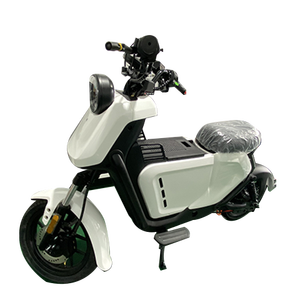 Rubri 1000W E-Bike Scooter à hydrogène au design tendance, scooter à pile à combustible à hydrogène - Product Image 4