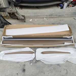 Nouvel arrivage de pièces d'intérieur de <span class=keywords><strong>voiture</strong></span> d'origine Instrument Tesla et garniture de porte en acajou pour Tesla modèle y 2021 - Product Image 2