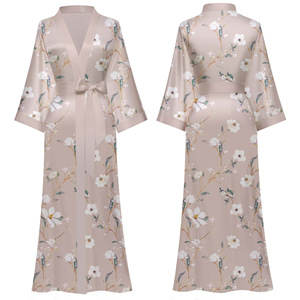 Prêt à expédier nouveau marine Satin surdimensionné pyjamas chemise de nuit <span class=keywords><strong>pour</strong></span> les femmes mince longue nuit Robe printemps automne maison vêtements taille unique - Product Image 3
