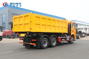 Camion à ordures compacteur robuste à compression hydraulique - Product Image 6
