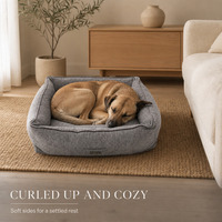 Coussin carré gris en peluche pour chien, canapé-lit surélevé pour animaux de compagnie, lit doux pour chiot pour coin de maison