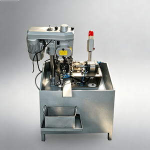 Máquina Roscadora Rápida Accionada por Trinquete para Tuercas Ciegas y Tuercas Remachables - Product Image 4
