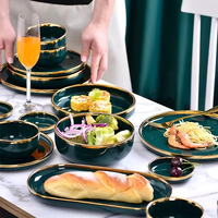 Ensemble de vaisselle de luxe nordique avec bordure dorée, bols, cuillères, assiettes créatives en céramique, assiettes à dîner, bols à riz