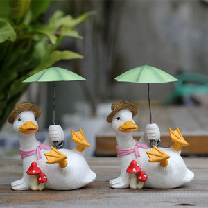 En gros Polyrésine Animal Sculpture Artisanat Dessin Animé Résine Canard Ornement Décoration pour <span class=keywords><strong>Jardin</strong></span> pour Jardinier <span class=keywords><strong>Statue</strong></span> - Product Image 1