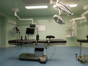 Flower Medical ET300 Electric Medical Surgery Hydraulic <strong>Operating</strong> <strong>Table</strong> Surgical <strong>Table</strong> For C Arm Hospital Clinic - Product Image 3